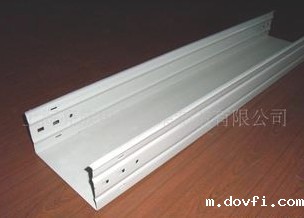 全封闭桥架