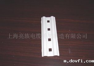 镀锌冲孔桥架